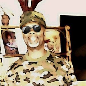 Meet your Posher, Aaron